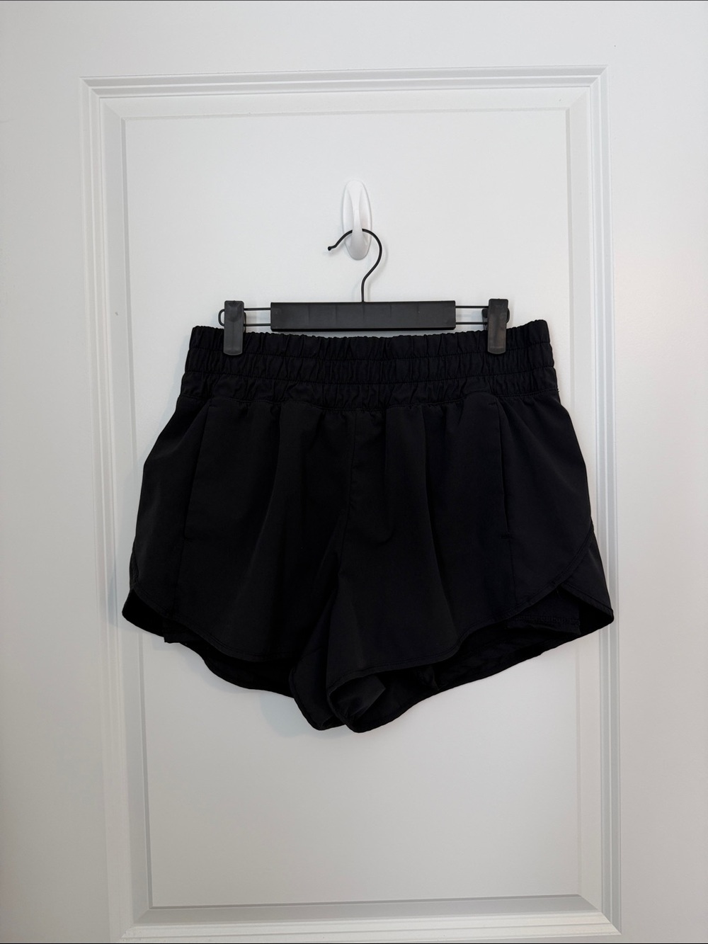 Avia Black Running Shorts Women's Large Athletic Built-In Brief Activewear